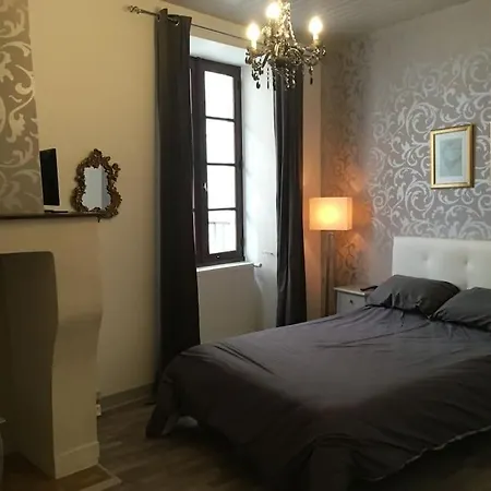 L'ancienne Forge - A Stylish Medieval Hébergement de vacances