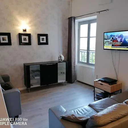 L'ancienne Forge - A Stylish Medieval بيت للعطل كونفولين