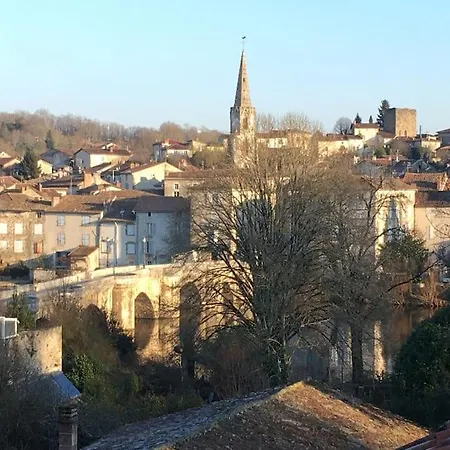 L'ancienne Forge - A Stylish Medieval Hébergement de vacances Confolens