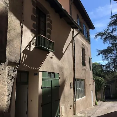 L'ancienne Forge - A Stylish Medieval Confolens