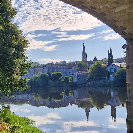 Hébergement de vacances L'ancienne Forge - A Stylish Medieval *