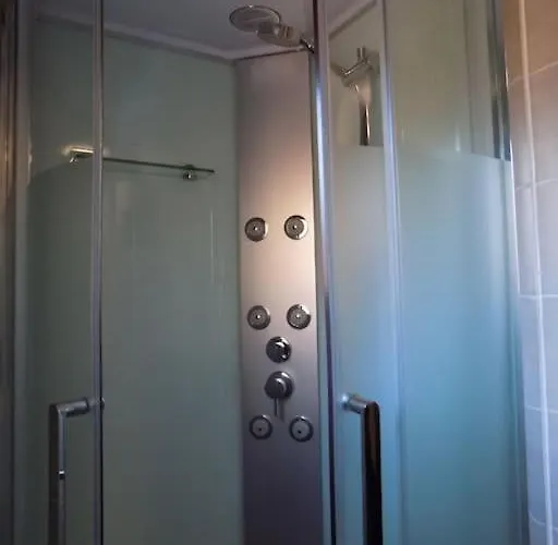 L'ancienne Forge - A Stylish Medieval Holiday home Confolens