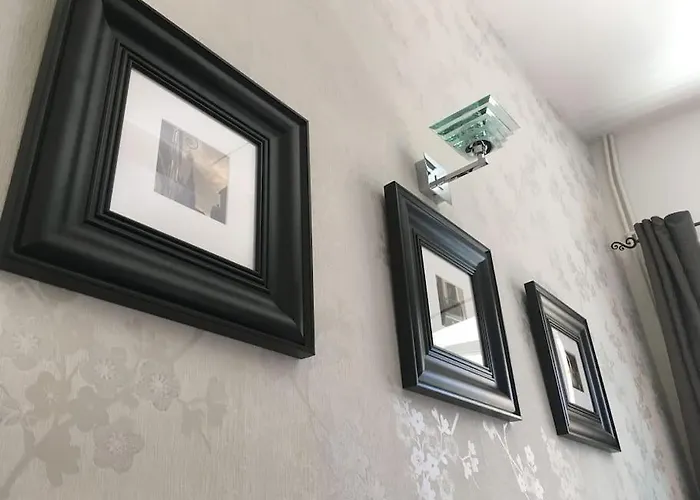 L'ancienne Forge - A Stylish Medieval Confolens