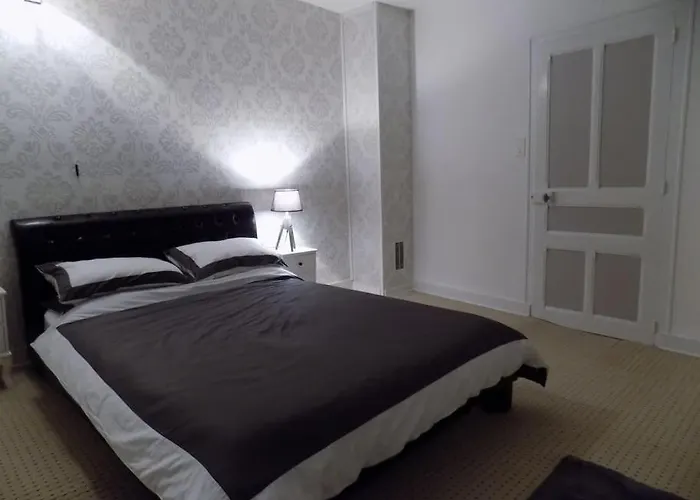 L'ancienne Forge - A Stylish Medieval Holiday home