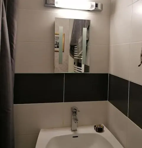 L'ancienne Forge - A Stylish Medieval Holiday home *