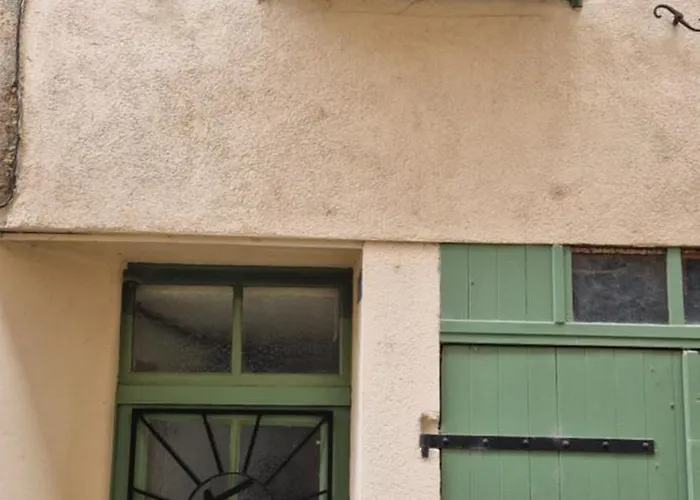 L'ancienne Forge - A Stylish Medieval Holiday home *